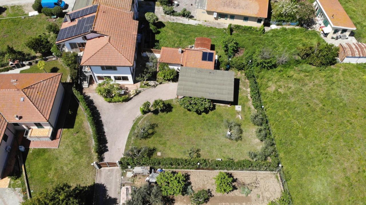 Appartamenti Mimosa - Clima, Giardino, Posti Auto مارينا دي كامبو المظهر الخارجي الصورة